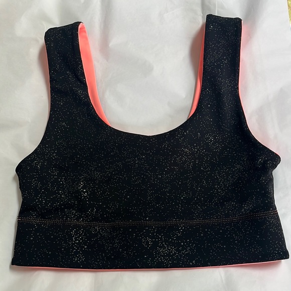 Fabletics Harlow Reversible Sports Bra - Picture 4 of 6